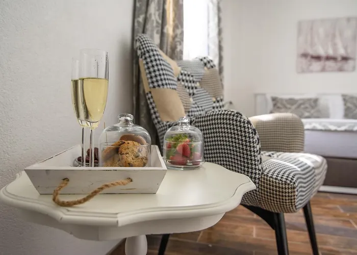 D'oro Gostinjska kuća 4*